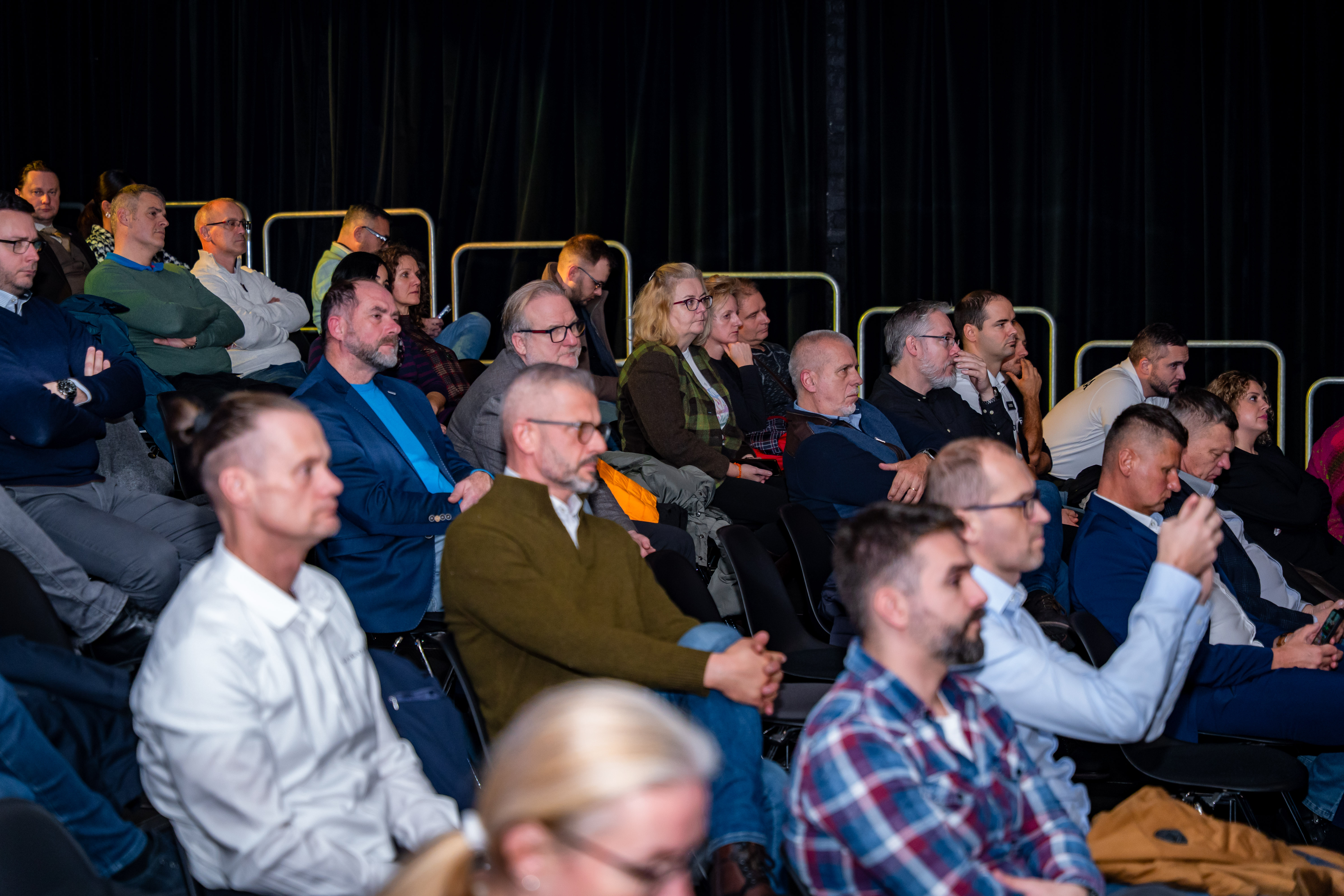 UHA Stretnutie v uzkom kruhu -19